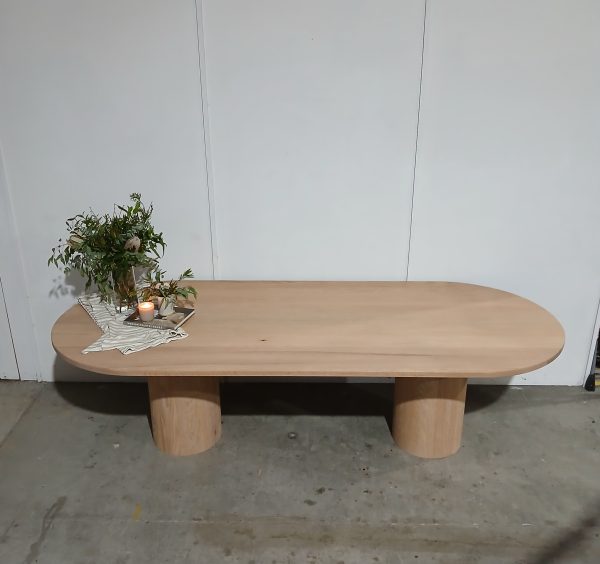The McCabe Dining Table - Image 2