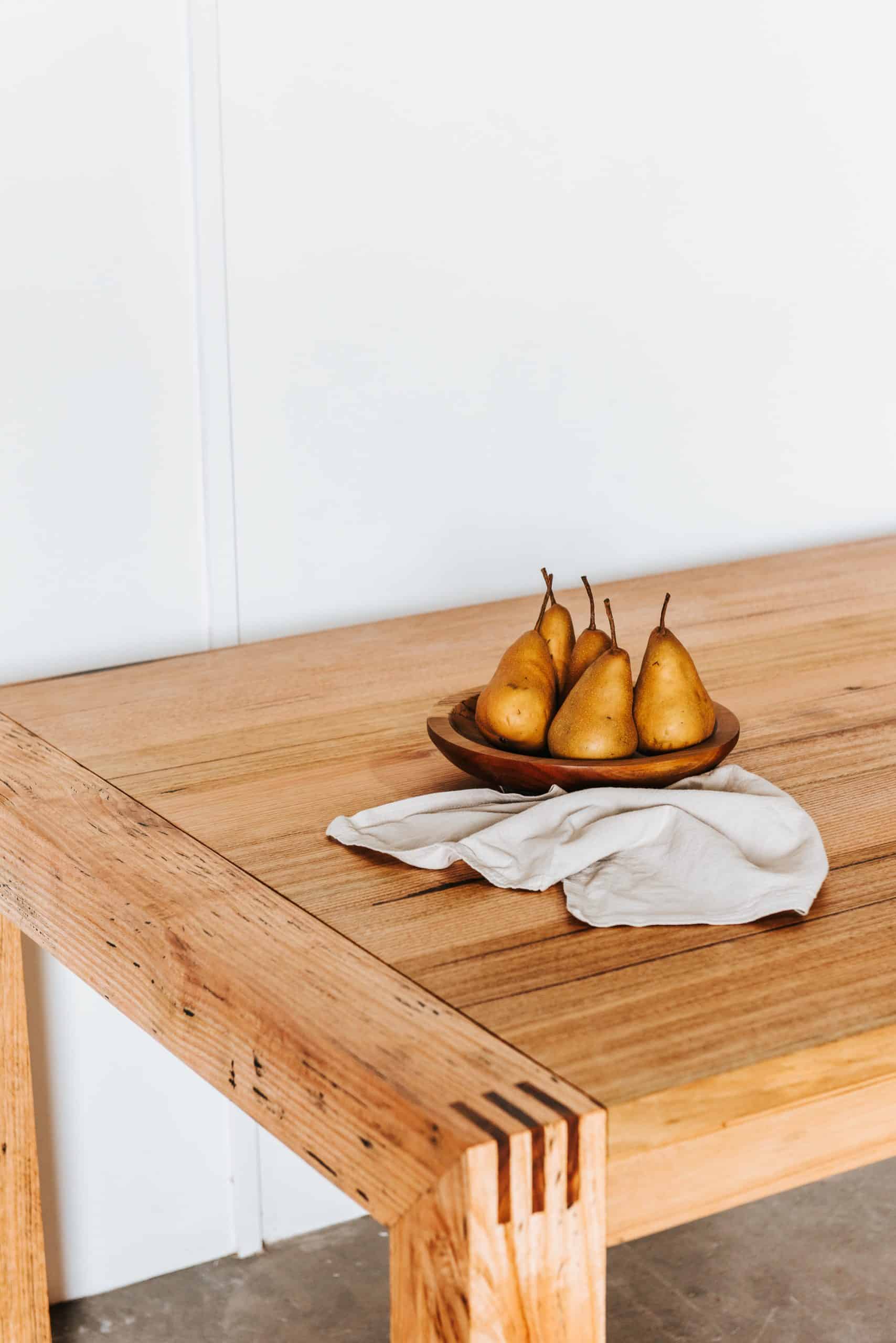 The Vanderwell Dining table - Image 5