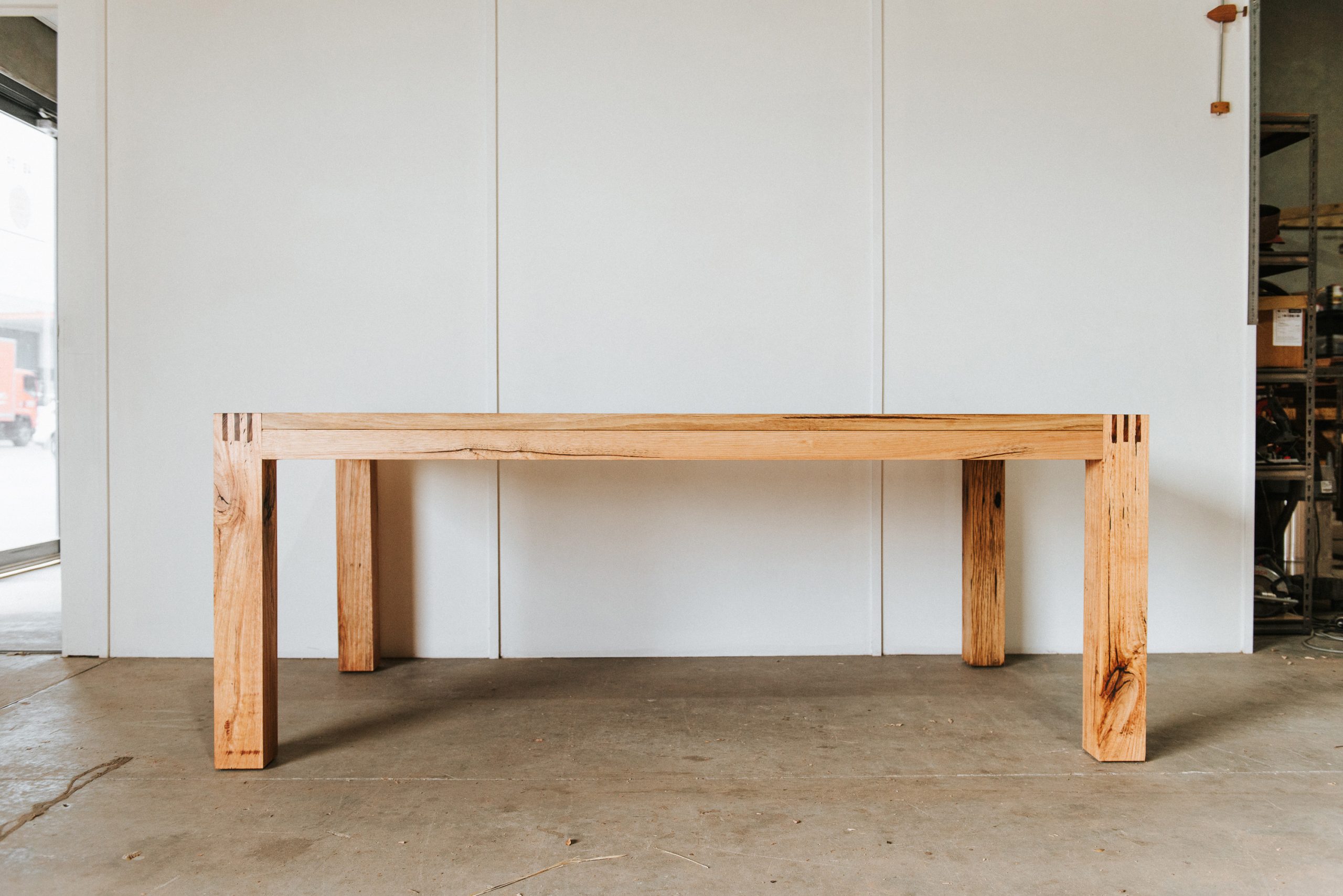 The Vanderwell Dining table